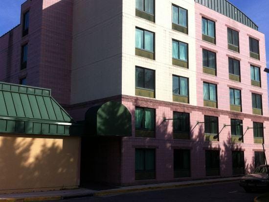 NORTHEAST GARDEN INN. Hotel in Prince Georges County
