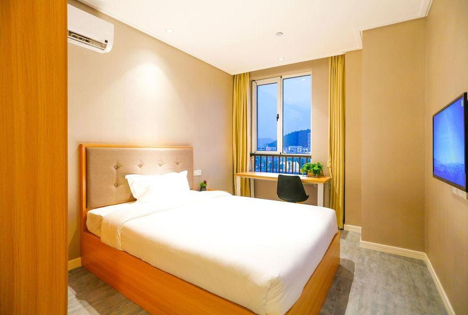 Nine Room Serviced Apartment Hotel in Hangzhou