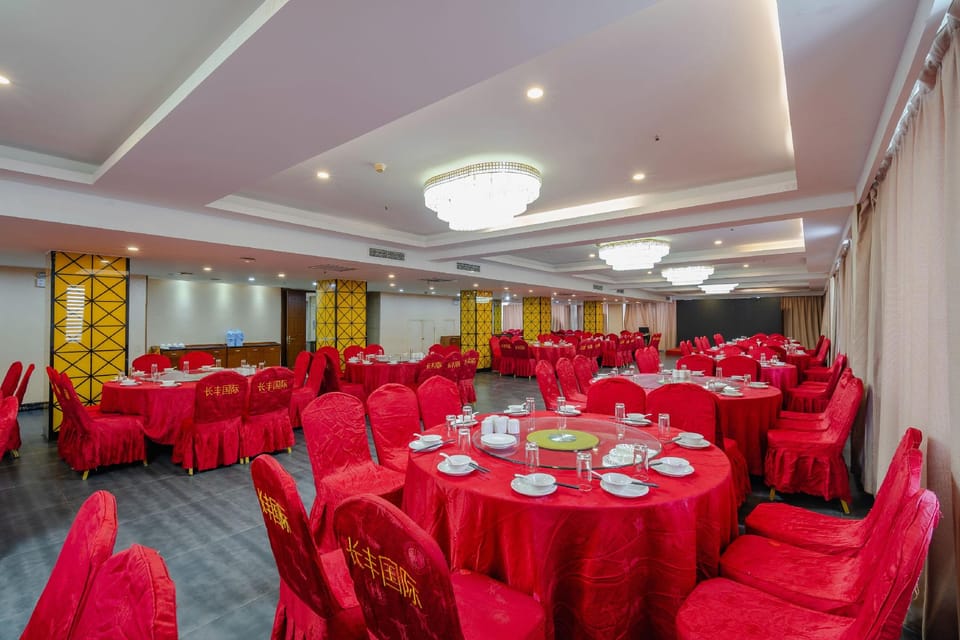 Changfeng International Hotel (shuijiahu branch) Hotel in Jiangsu