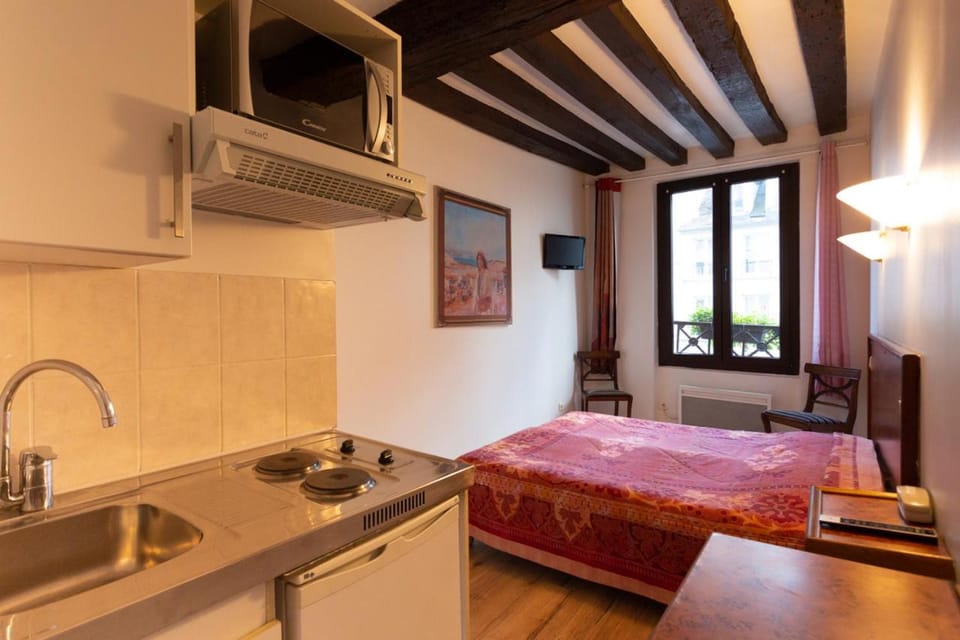 Residence de Bourgogne Hotel in Paris