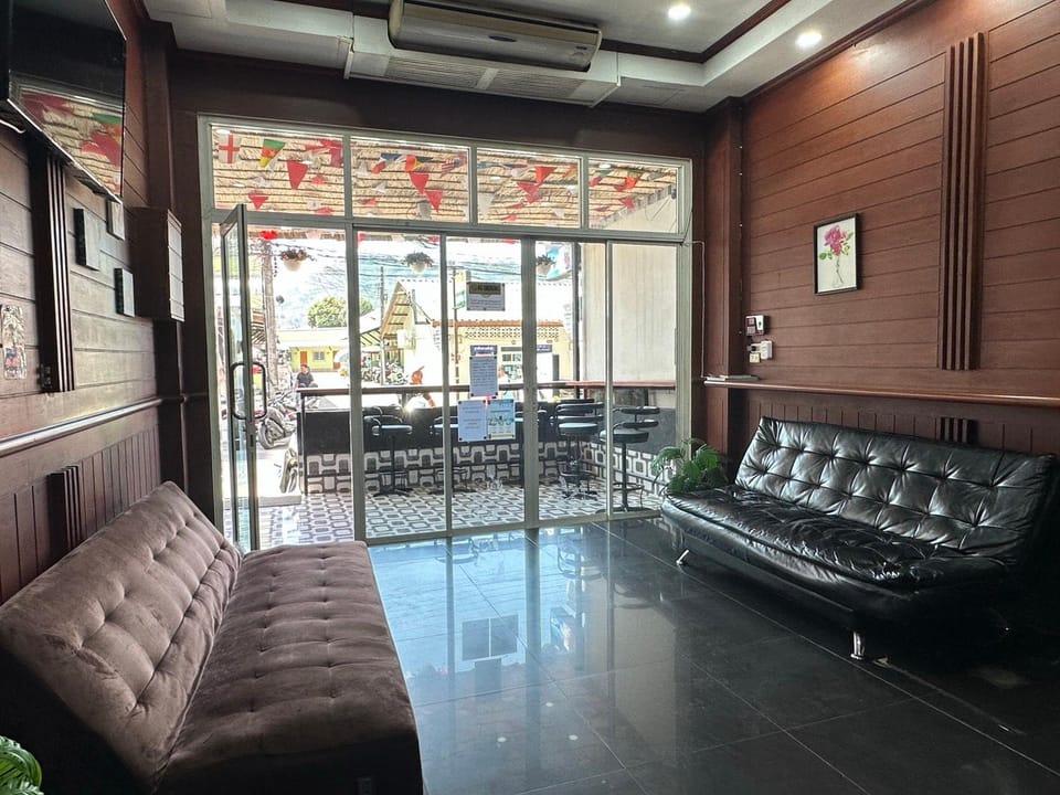 TJ Patong Hotel Hotel in Patong