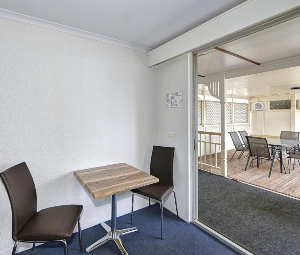 Alexandra Park Motor Inn Motel in Bundaberg