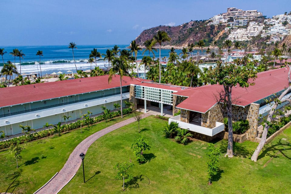 Pierre Mundo Imperial Hotel in Acapulco