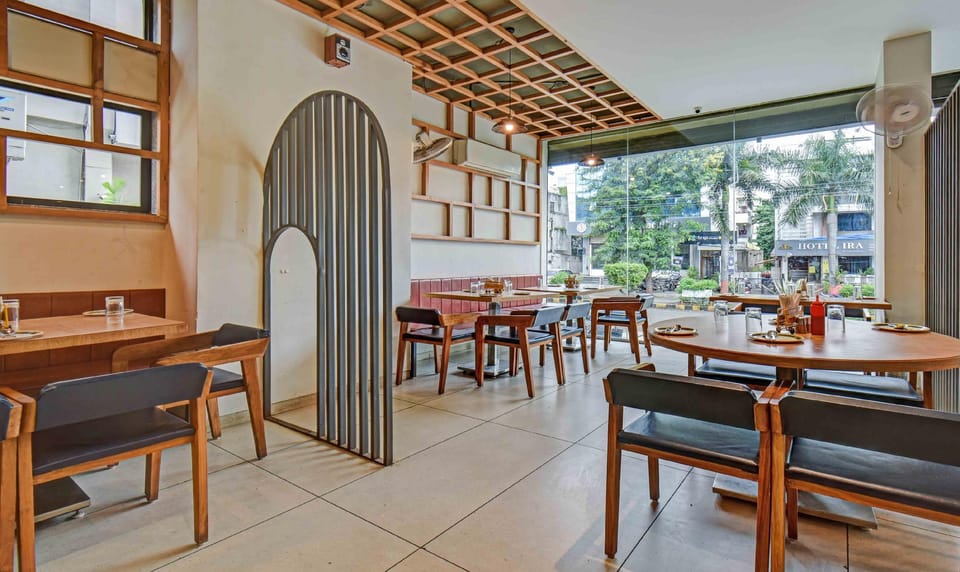 Treebo Aroma Executive Hotel in Maharashtra