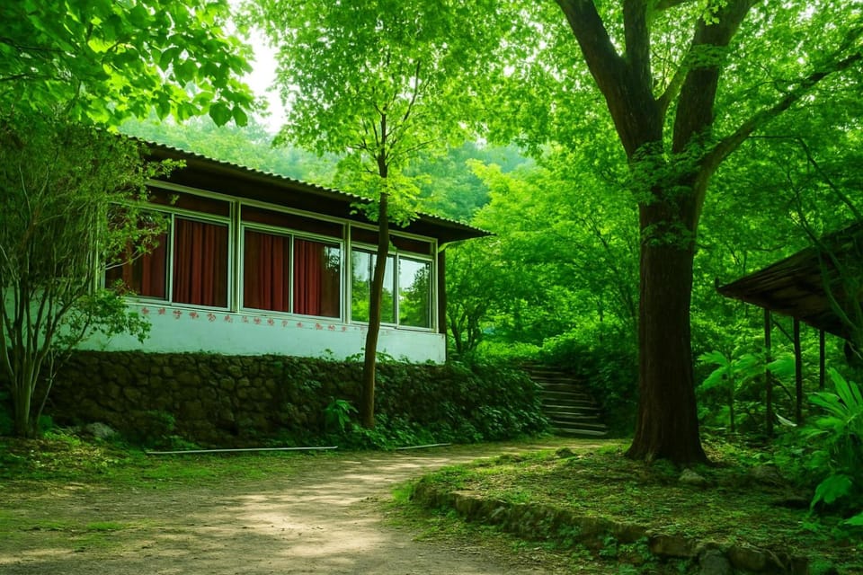 Rishikesh Valley Hotel Resort in Uttarakhand