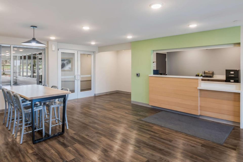 WoodSpring Suites Round Rock-Austin North Hotel in Round Rock
