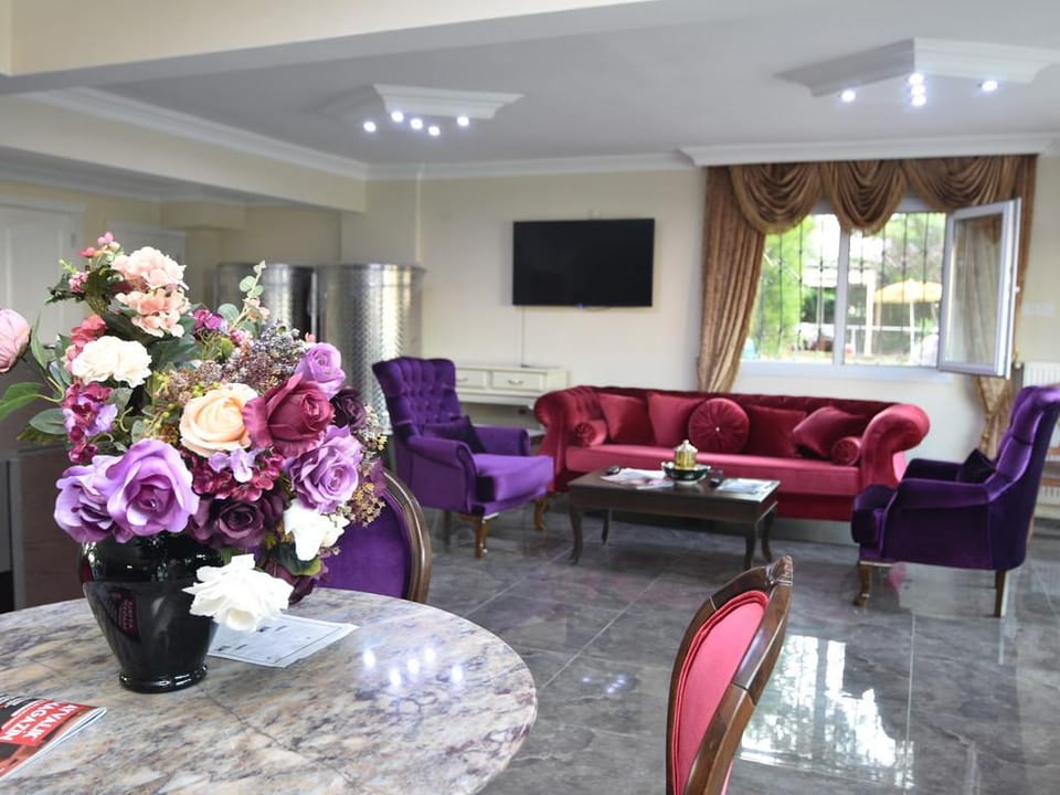 Uzunhan Otel Hotel in İzmir Province