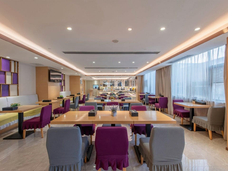 Lavande Hotel Guangzhou Xiayuan Metro Station Hotel in Guangzhou