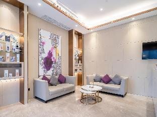 Lavande Hotel Nanjing Lishui Wanda Plaza Wuxiang Water Town Hotel in Nanjing