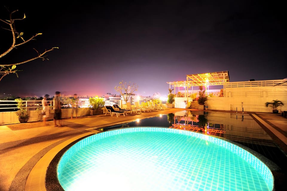 Swimming pool
