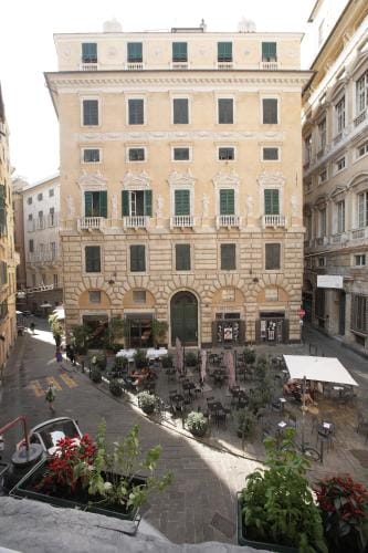HOT AIR BALLOONS B&B Hotel in Genoa