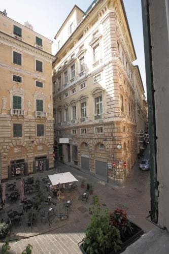 HOT AIR BALLOONS B&B Hotel in Genoa