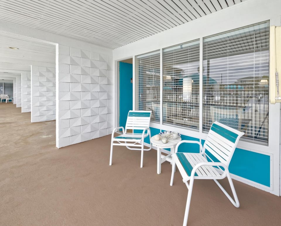 Dunes Court Hotel in Ocean City