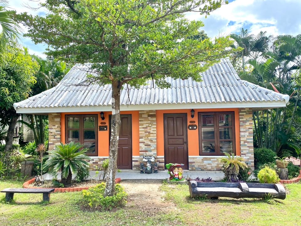 Baan Phuthadol Resort in Thailand