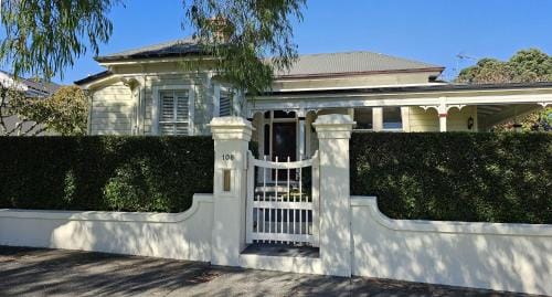 The Grange Hotel in Auckland