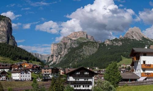 Aparthotel Monte 44 Hotel in Sëlva