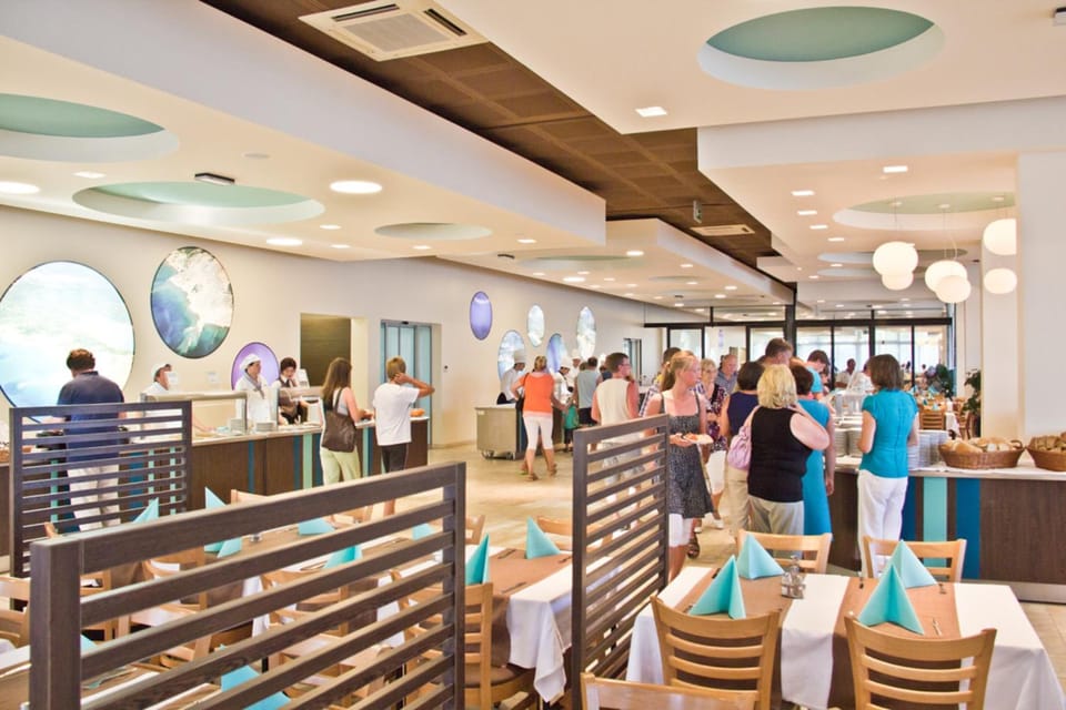 San Marino Resort Hotel in Lopar
