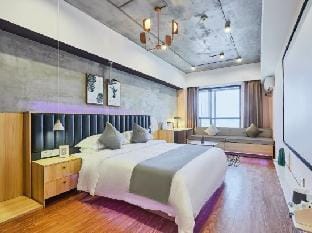 Chaiyin Future Smart Black Technology Hotel (Shaoxing Shangyu Wanda Plaza) Hotel in Zhejiang