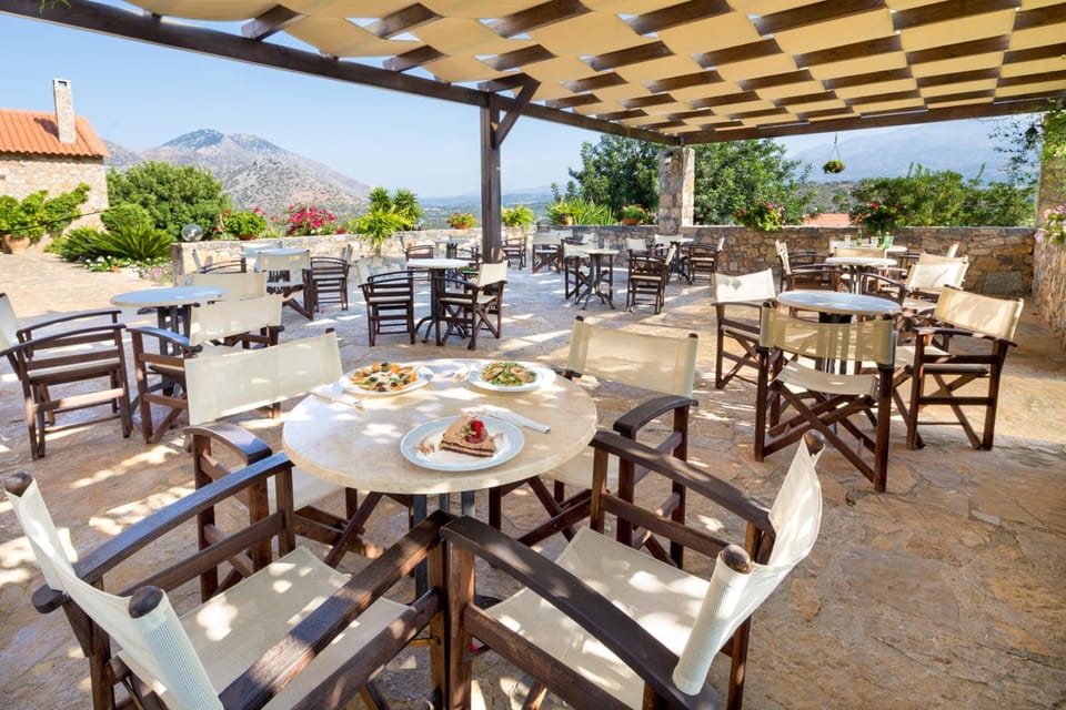 Melidoni X Village Apartment hotel in Crete
