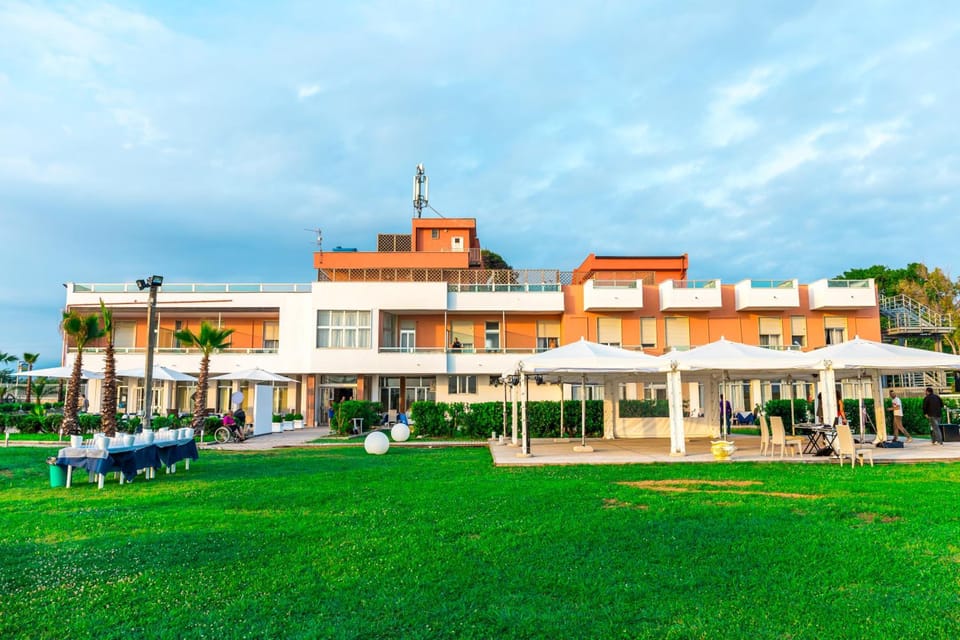 Sunrise Accessible Resort Hotel in Campania