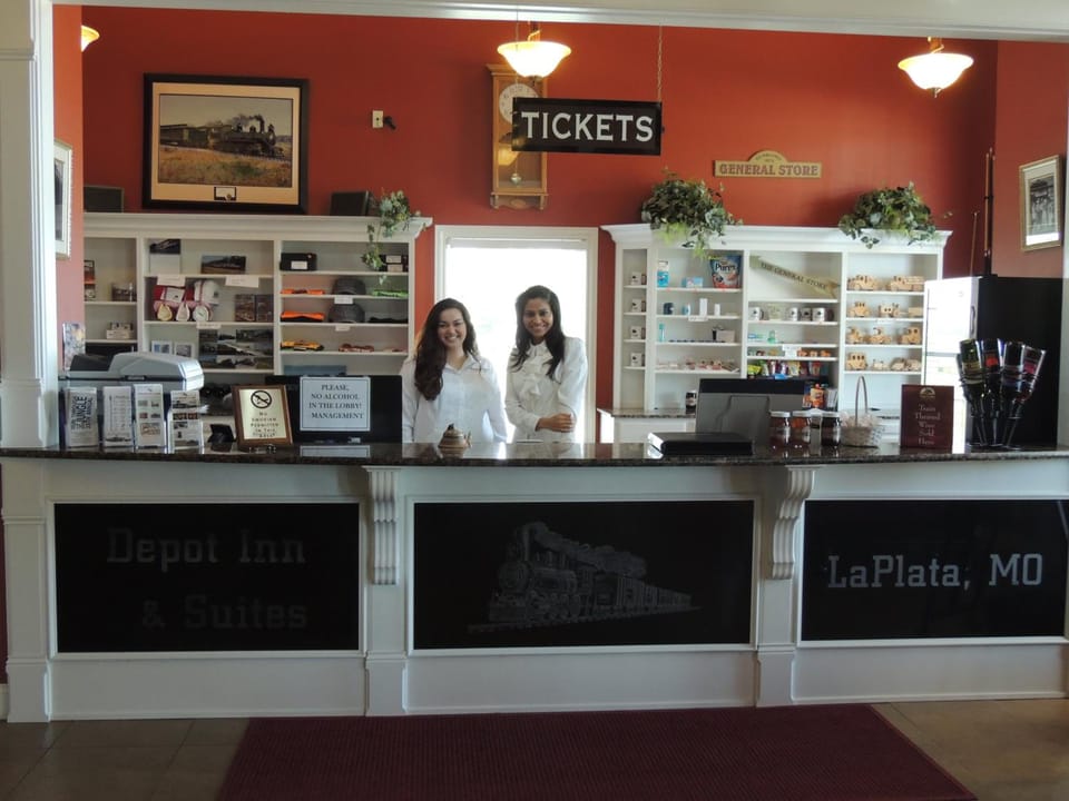 Depot Inn & Suites Hotel in Missouri