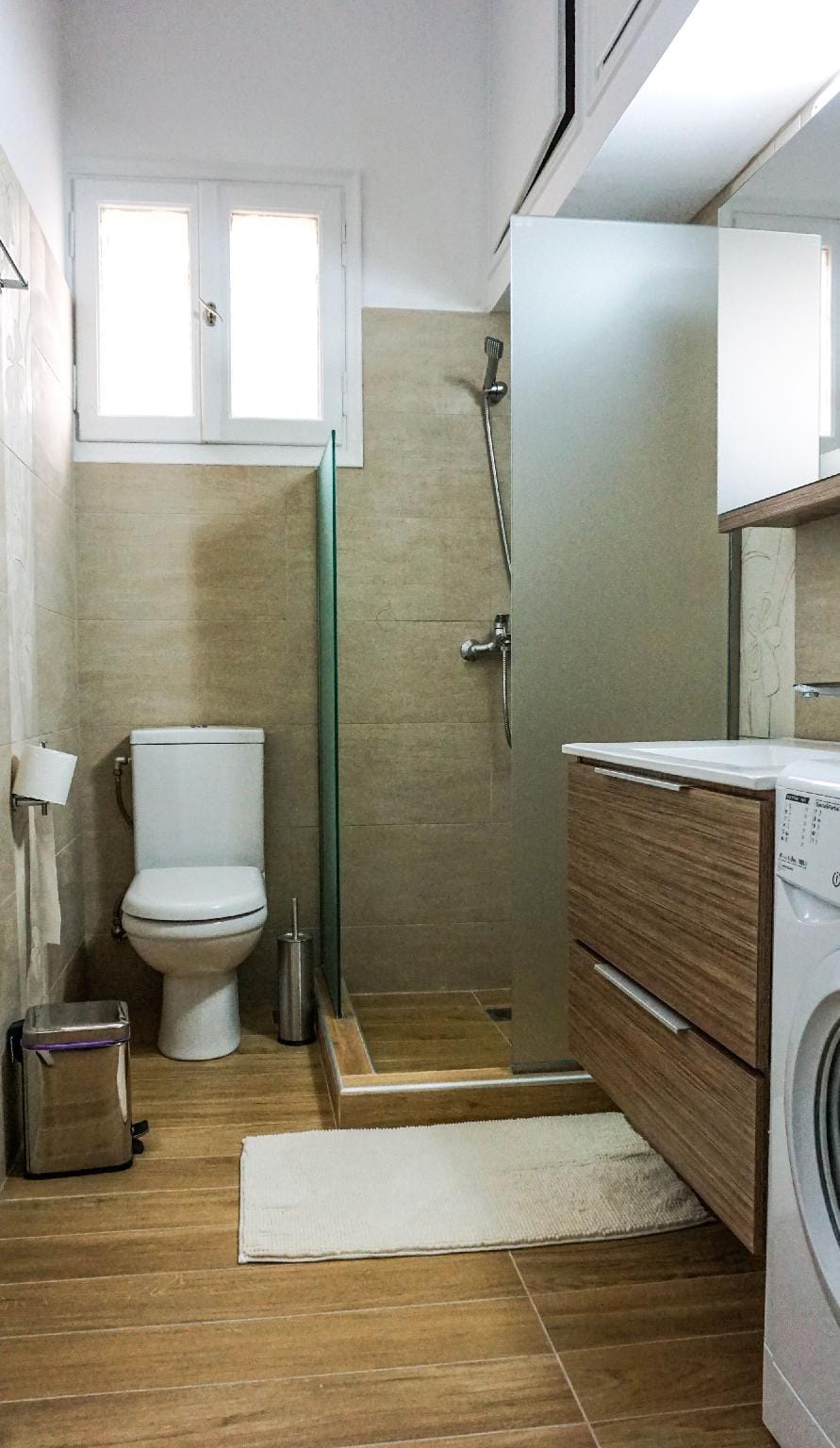 A Happy Stay at Edem Beach by Athenian Homes Hotel in Alimos