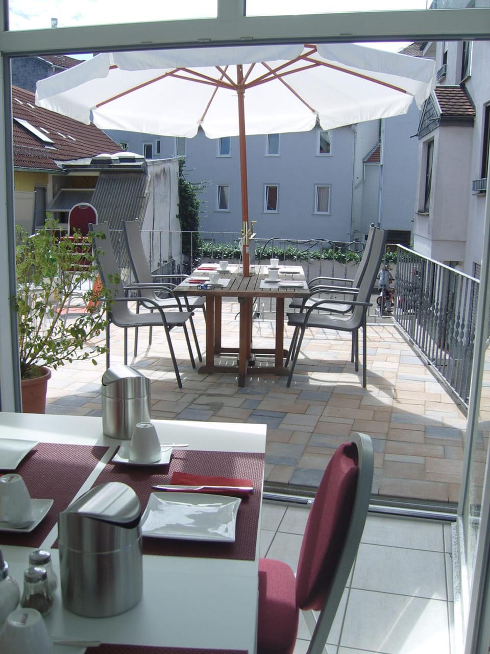 Zum Lowen Hotel in Oberursel