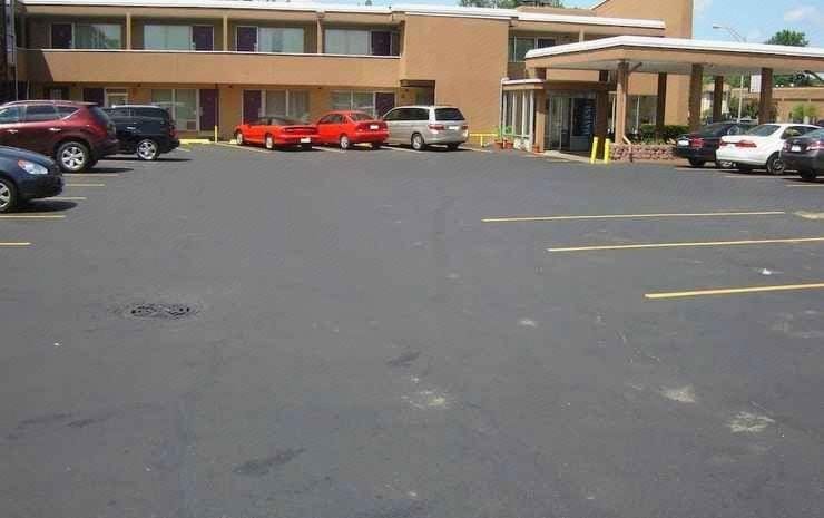 Travel Inn Hotel in Broadview