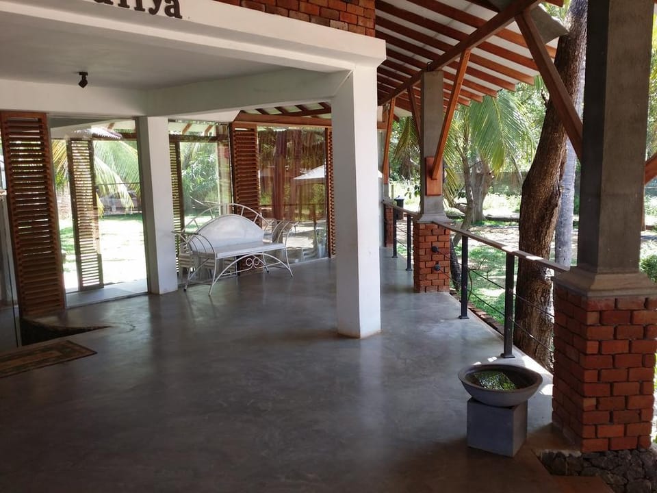 Hotel Araliya Hotel in Sri Lanka
