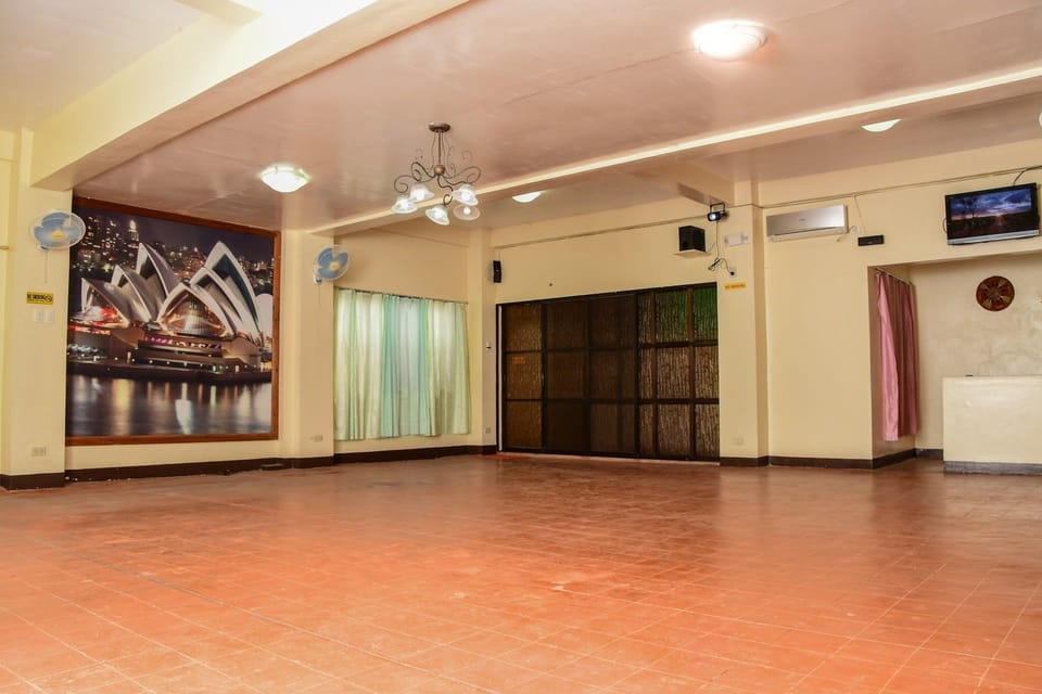 Bunga Prime Resort Hotel in Central Visayas