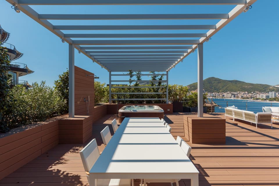 Dukley Hotel  Resort Hotel in Budva