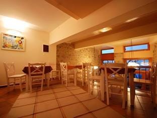 Hotel Parnassos Hotel in Peloponnese, Western Greece and the Ionian
