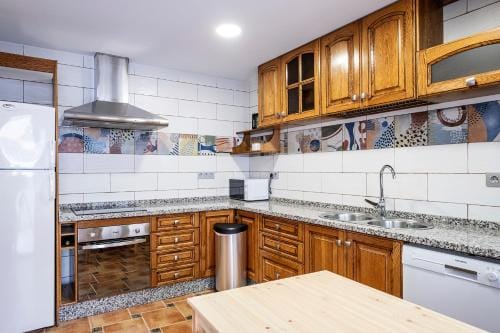 TaDawn Literary Hotel in Estepona