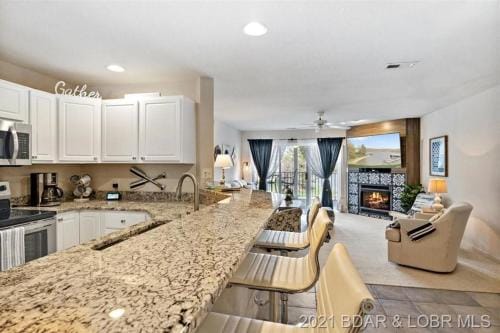 Family Fun Lakefront Condo at Parkview Bay Hotel in Osage Beach