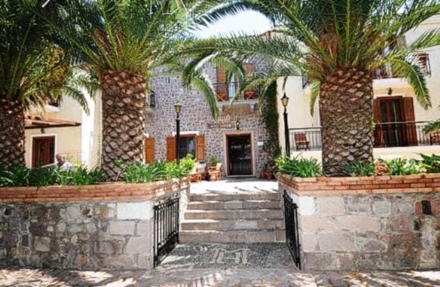 Hotel Molyvos I Hotel in Decentralized Administration of the Aegean