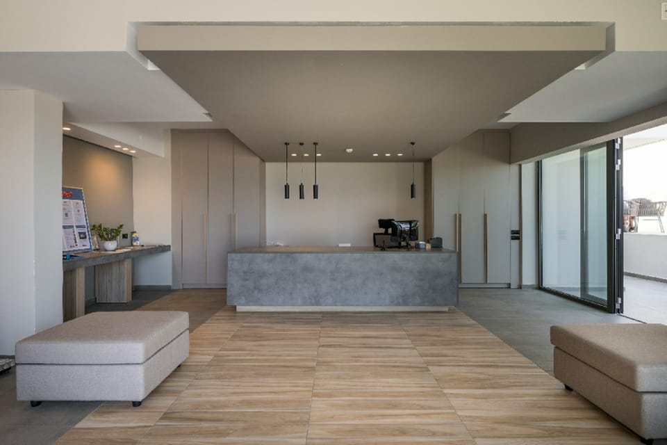 Mare Blue Suites Hotel in Crete