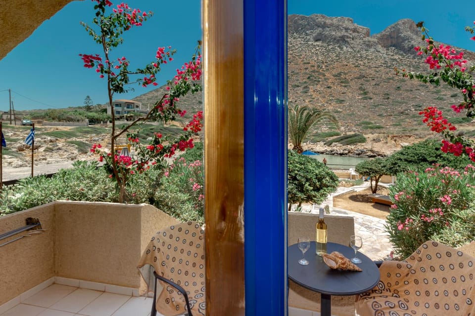 Little Bay Hotel in Crete