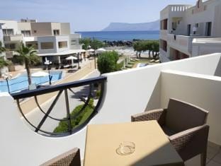 Aphrodite Beach Apartment hotel in Kissamos