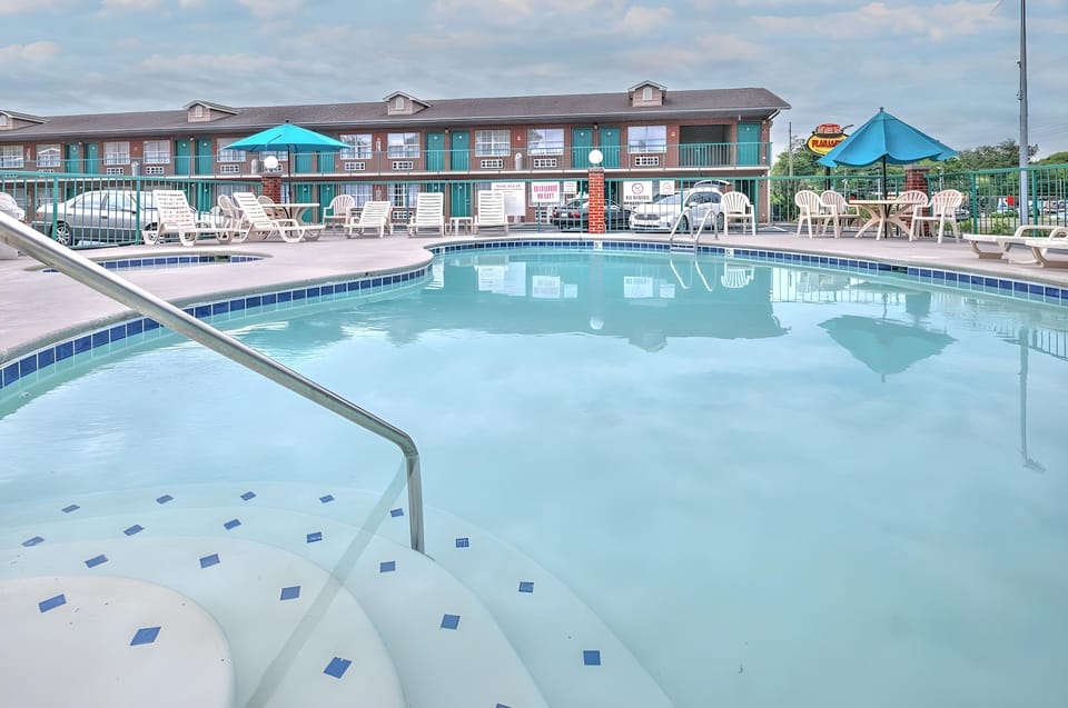 Mountain Aire Inn Sevierville - Pigeon Forge Hotel in Sevierville