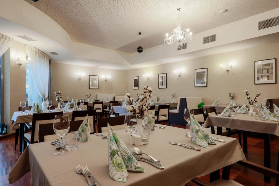 Hotel Borowiecki Hotel in Masovian Voivodeship