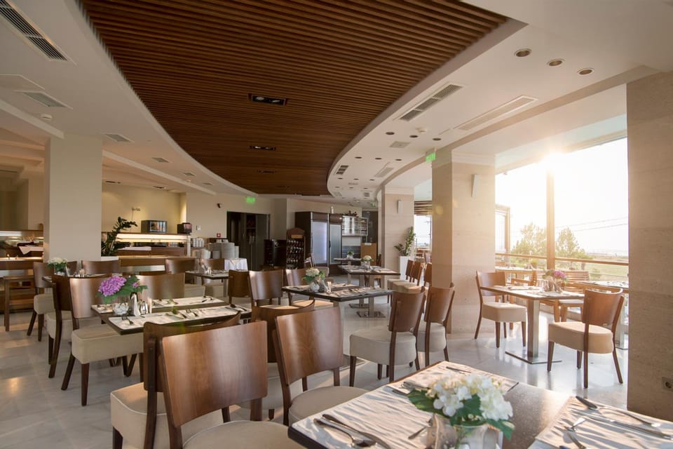 Cosmopolitan Hotel Hotel in Pieria, Greece