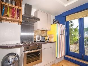 Studio 7 Apartment Hotel in Saint Austell