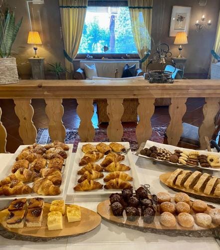 Hotel Garni LIVING Hotel in San Candido