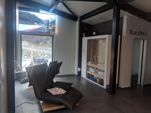 BlackRock Lodge in Canton of Valais