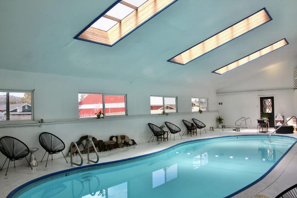 Sierra Blue Hotel & Swim Club Hotel in Big Bear