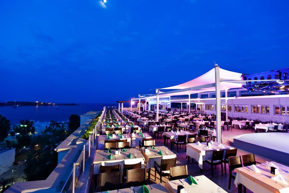 Royal Asarlik Beach Hotel - Ultra All Inclusive Resort in Bodrum