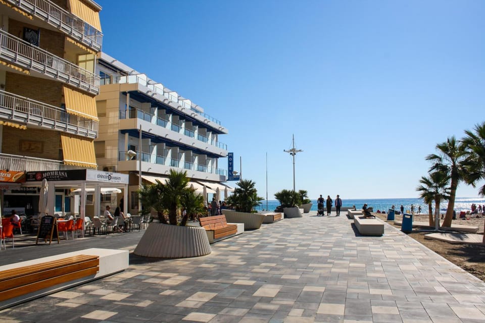 Hotel La Cala Hotel in Benidorm