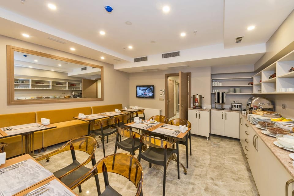 Taximist Hotel. Hotel in Istanbul