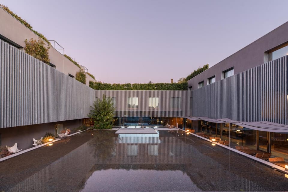 Santa Luzia ArtHotel. Hotel in Guimaraes