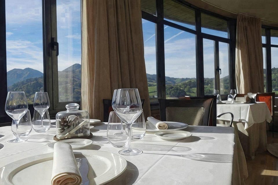 Conjunto Hotelero La Pasera Hotel in Asturias